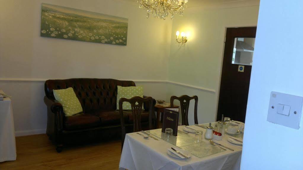 Aylesbray Lodge CBG Extérieur photo