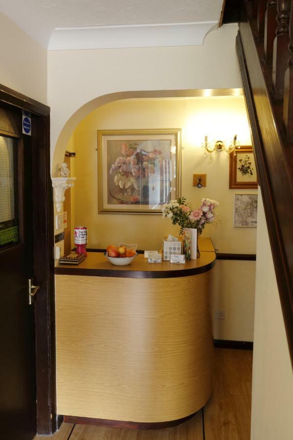 Aylesbray Lodge CBG Extérieur photo